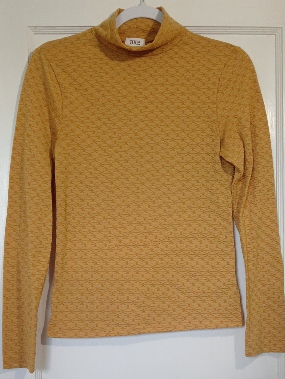BKE Textured Mock Neck Long Sleeve Top